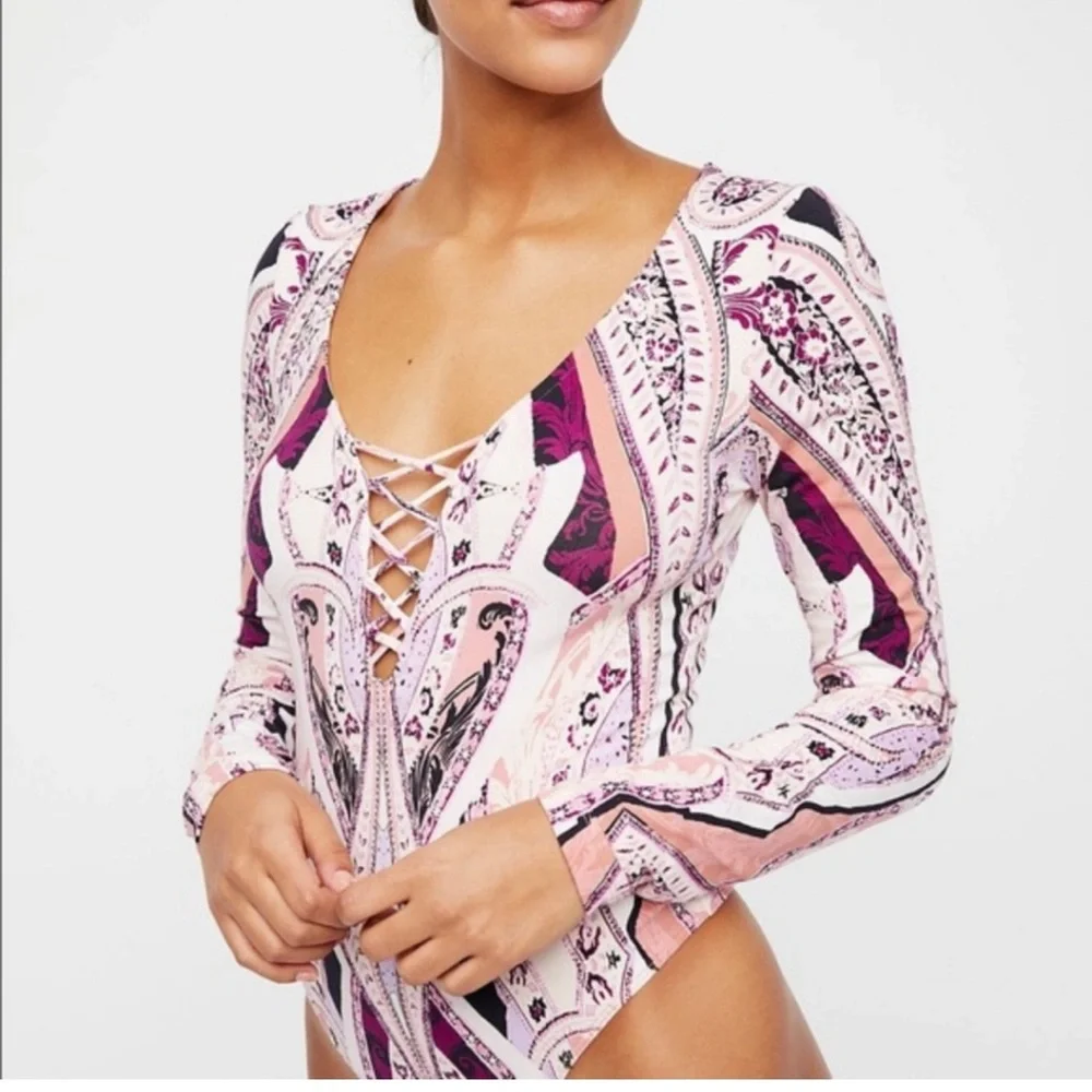 Free People Pick a Place Bodysuit – Size XS – NWT – Paisley Lace-Up Statement